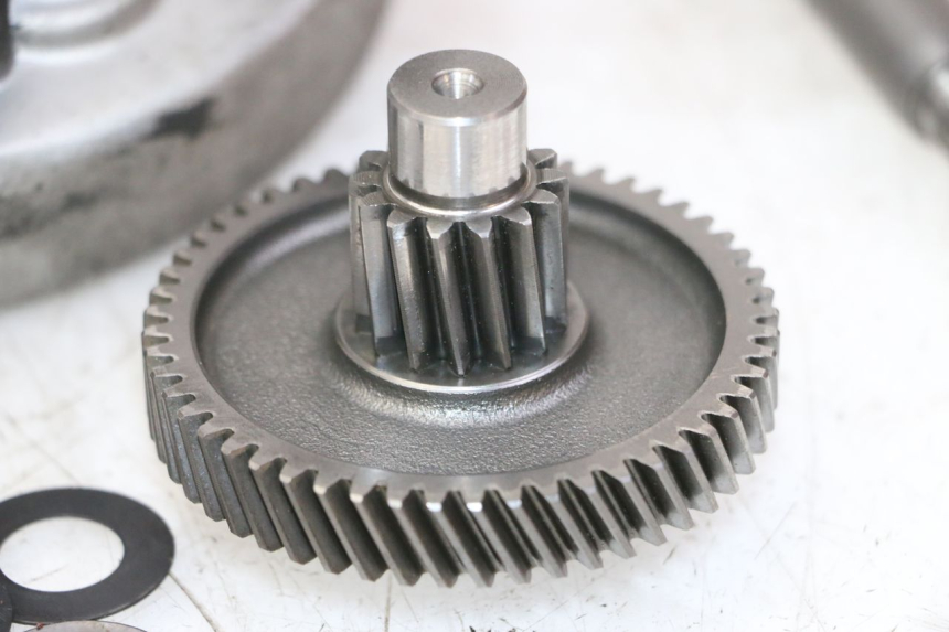 photo de REAR WHEEL SHAFT PIAGGIO NEW TYPHOON 50 (2010 - 2017)