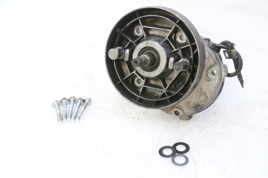 photo de REAR WHEEL SHAFT PIAGGIO NEW TYPHOON 50 (2010 - 2017)