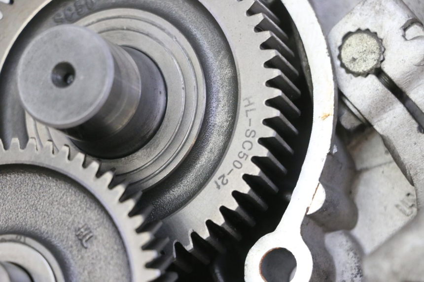 photo de REAR WHEEL SHAFT PIAGGIO NEW TYPHOON 50 (2010 - 2017)