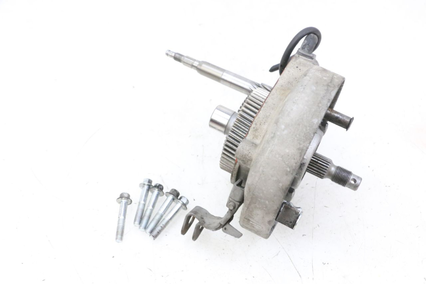 photo de REAR WHEEL SHAFT PIAGGIO NEW TYPHOON 50 (2018 - 2021) - Surface and material condition