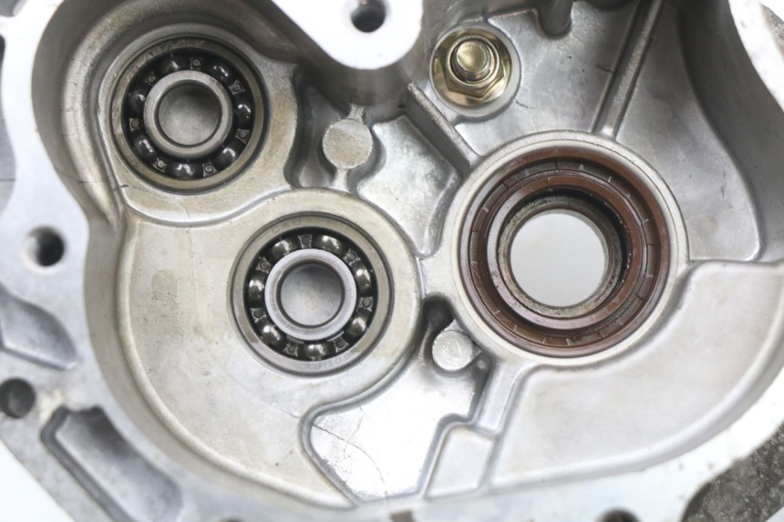 photo de REAR WHEEL SHAFT SYM ORBIT 50 (2008 - 2010)