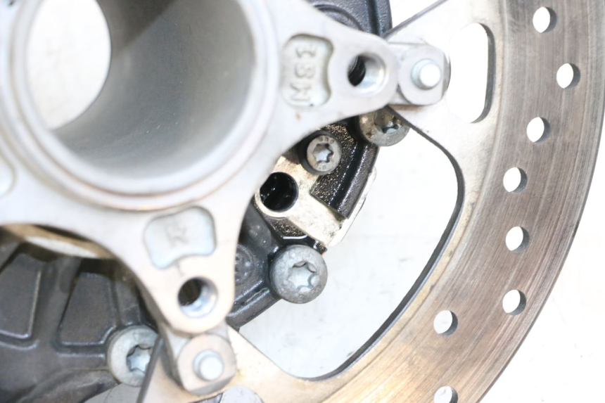 photo de REAR WHEEL SHAFT BMW R GS 1250 (2021 - 2024) - Component zoom