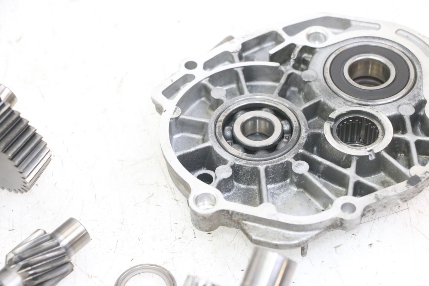 photo de REAR WHEEL SHAFT PEUGEOT SATELIS 125 (2013 - 2018)