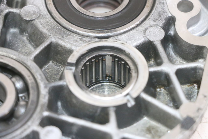 photo de REAR WHEEL SHAFT PEUGEOT SATELIS 125 (2013 - 2018)