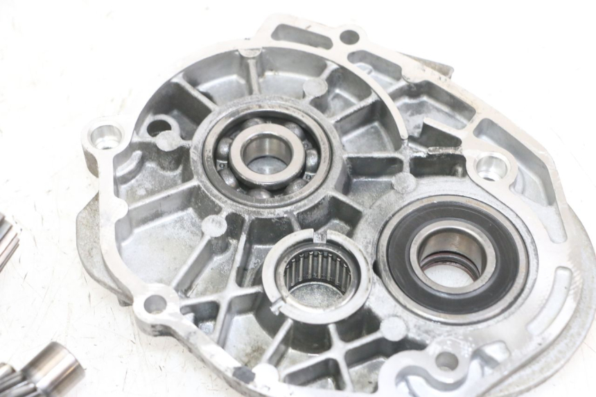 photo de REAR WHEEL SHAFT PEUGEOT SATELIS 125 (2013 - 2018)