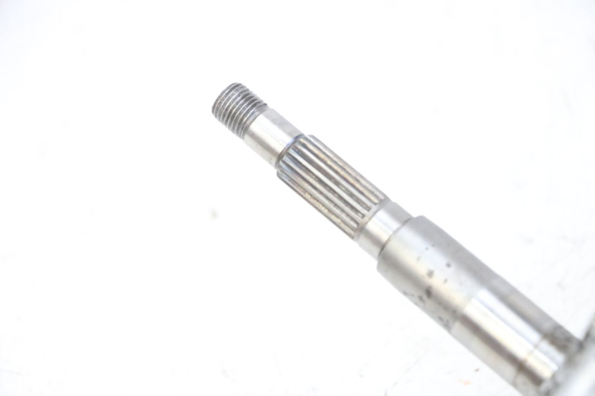 photo de REAR WHEEL SHAFT PEUGEOT SATELIS 125 (2013 - 2018)