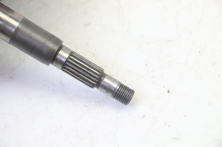 photo de REAR WHEEL SHAFT PEUGEOT SATELIS 125 (2013 - 2018)