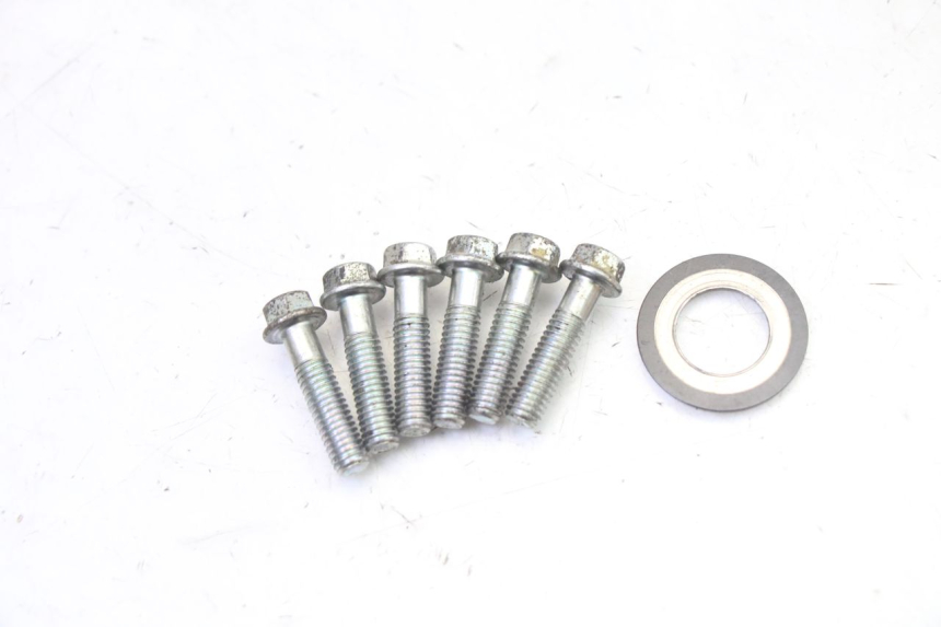 photo de REAR WHEEL SHAFT PEUGEOT STREETZONE I NAKED 2T 50 (2018 - 2020)