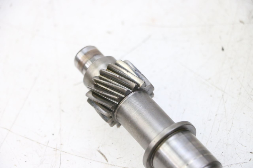 photo de REAR WHEEL SHAFT SUZUKI BURGMAN 125 (2015 - 2017)