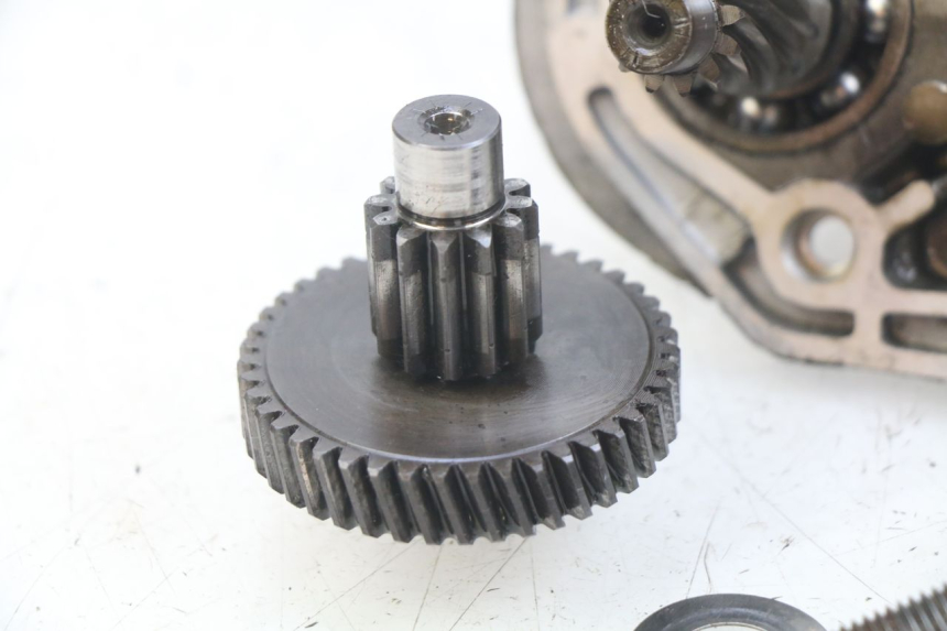 photo de REAR WHEEL SHAFT PEUGEOT TKR TREKKER FURIOUS 50 (2005 - 2014)