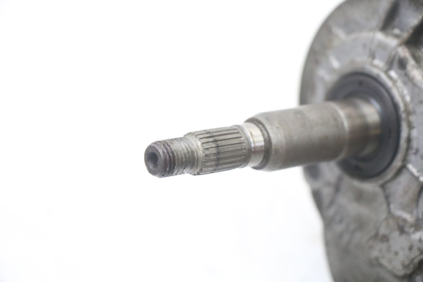 photo de REAR WHEEL SHAFT PEUGEOT TKR TREKKER FURIOUS 50 (2005 - 2014)