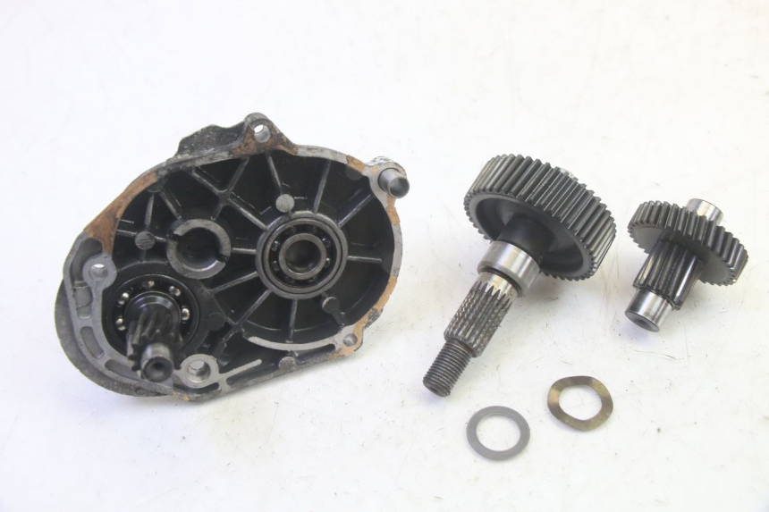 photo de REAR WHEEL SHAFT PEUGEOT VIVACITY 100 (1999 - 2008) - Alternative perspective