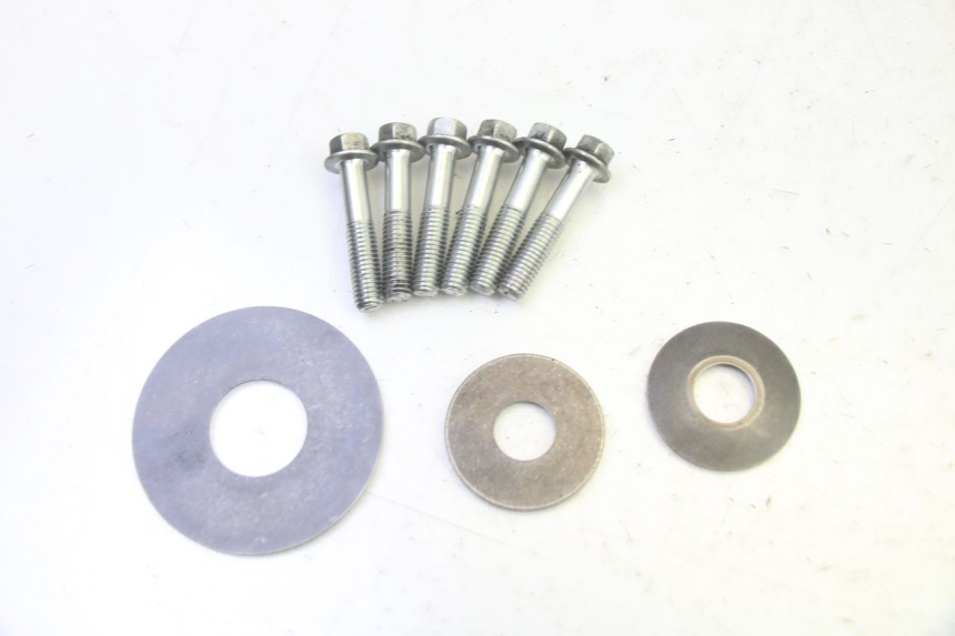 photo de REAR WHEEL SHAFT YAMAHA X-MAX XMAX 125 (2010 - 2014)