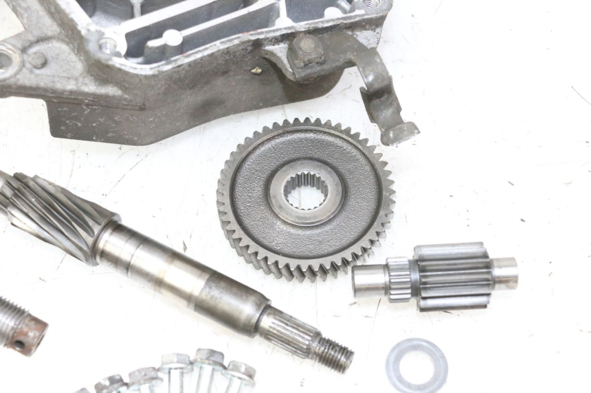 photo de REAR WHEEL SHAFT HONDA X8R 50 (1998 - 2003)