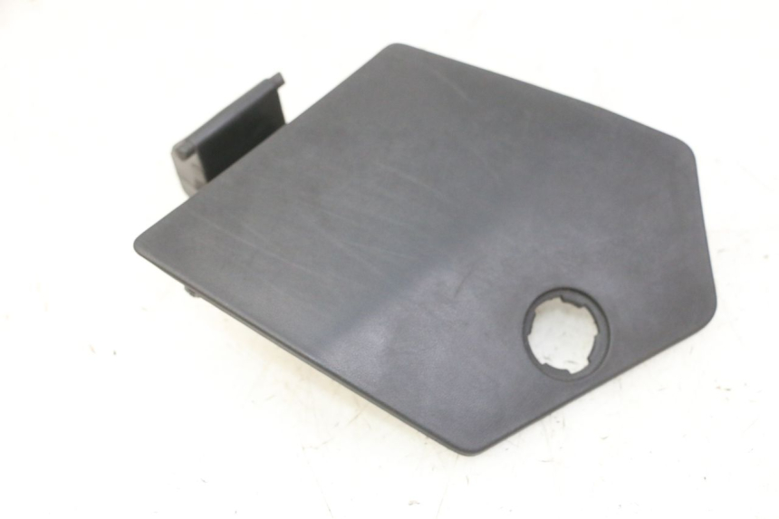 photo de FUEL FLAP PEUGEOT CITYSTAR 50 (2013 - 2017)