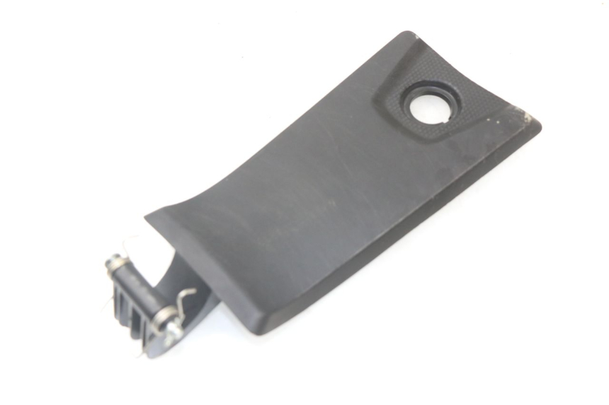 photo de FUEL FLAP YAMAHA XMAX X-MAX ABS 125 (2014 - 2016) - Main view