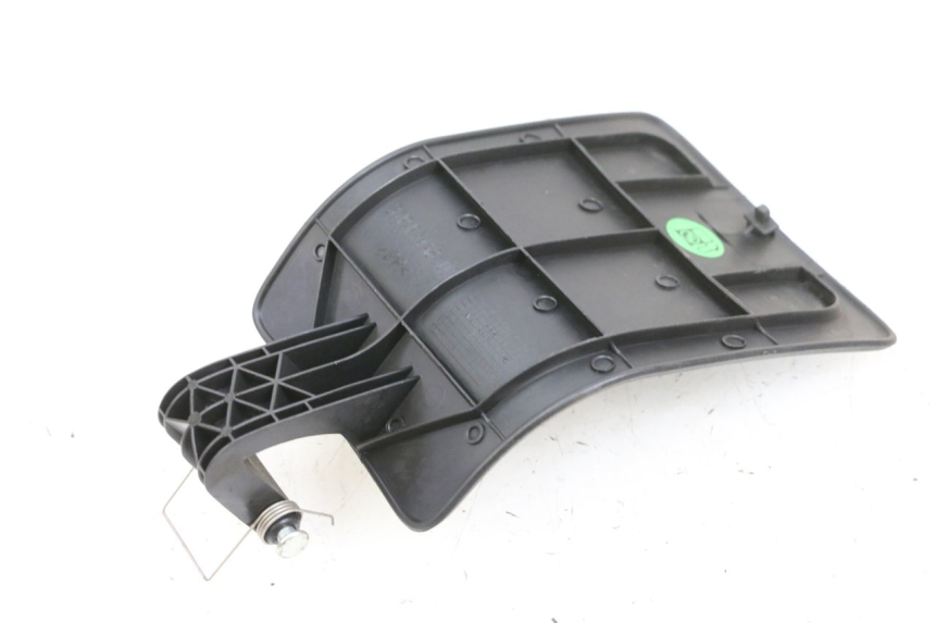 photo de FUEL FLAP YAMAHA X-MAX XMAX 125 (2010 - 2014)