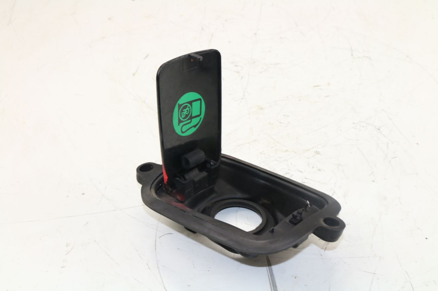 photo de FUEL CAP YAMAHA YP MAJESTY 125 (2007 - 2010)