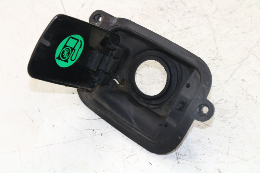 photo de FUEL CAP YAMAHA YP MAJESTY 125 (2007 - 2010)
