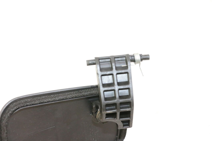 photo de FRONT INSPECTION COVER SUZUKI BURGMAN 125 (2007 - 2014)