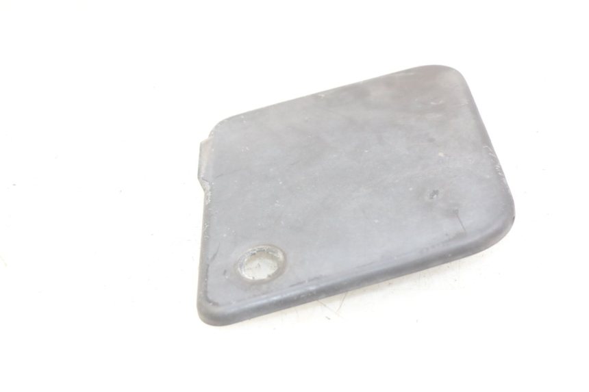 photo de FRONT INSPECTION COVER BMW C1 125 (2000 - 2003) - Technical close-up