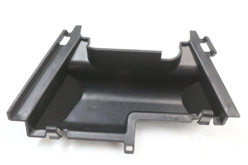 photo de FRONT INSPECTION COVER MBK MW TRYPTIK 125 (2014 - 2016)