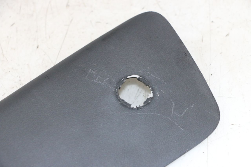 photo de FRONT INSPECTION COVER PEUGEOT ELYSTAR 50 (2002 - 2014)