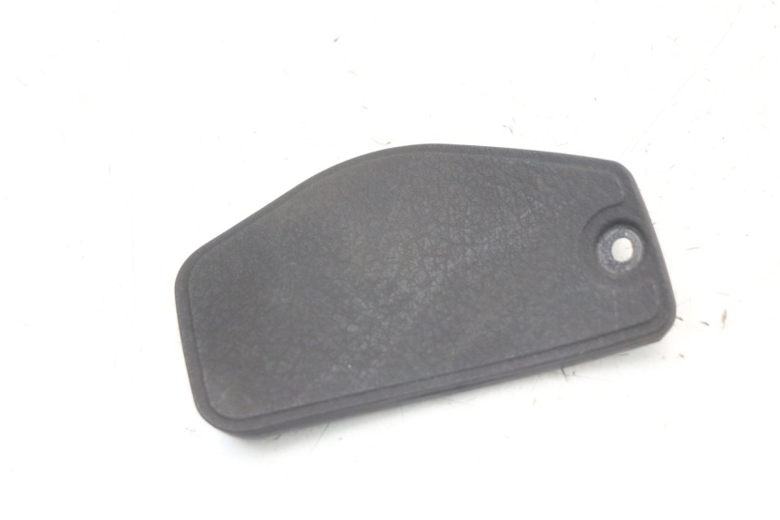 photo de FRONT INSPECTION COVER PIAGGIO MP3 LT 400 (2007 - 2012)