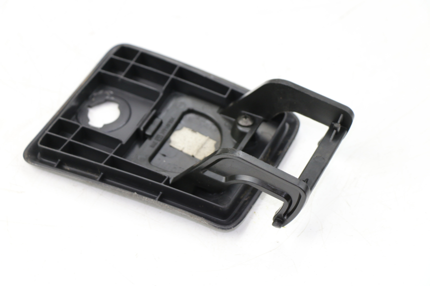 photo de FRONT INSPECTION COVER SUZUKI UH BURGMAN 125 (2002 - 2006)