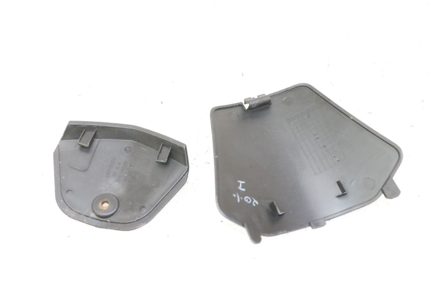 photo de FRONT INSPECTION COVER APRILIA SXR 50 (2021 - 2023)