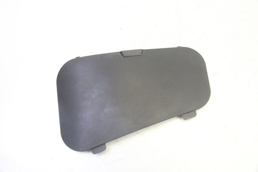 photo de INSPECTION COVER SUZUKI BURGMAN 125 (2007 - 2014)
