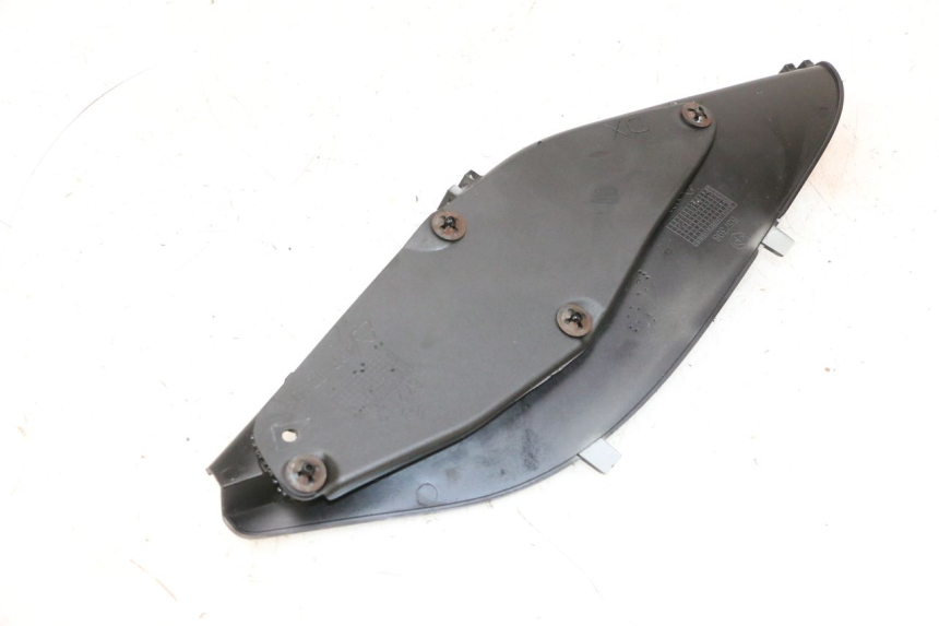 photo de RIGHT INSPECTION COVER PIAGGIO MP3 HPE 300 (2019 - 2026) - Component detail