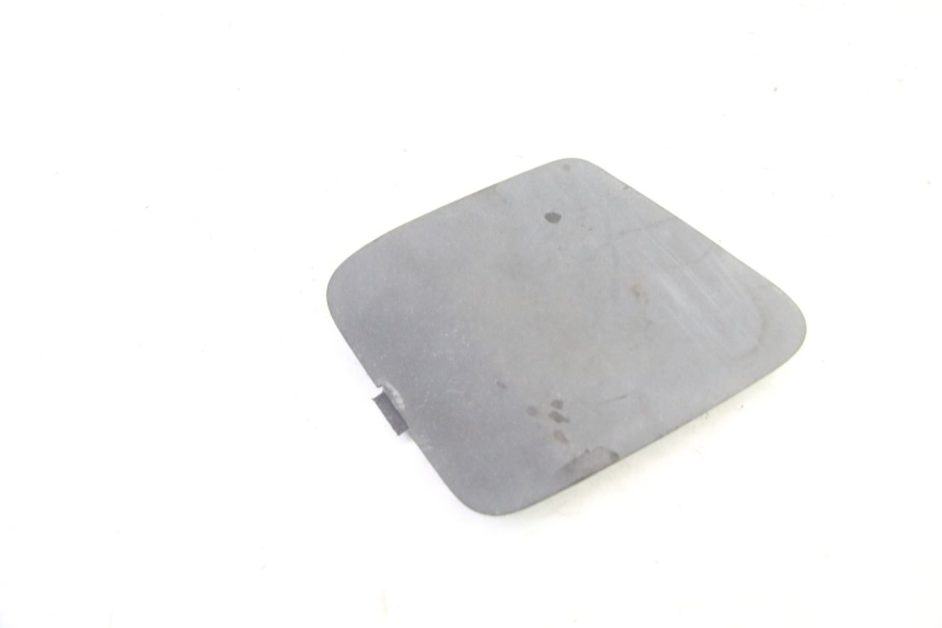 photo de RIGHT INSPECTION COVER PEUGEOT SATELIS 250 (2006 - 2012)