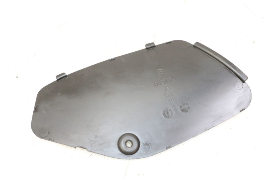 photo de LEFT SIDE ACCESS PANEL PIAGGIO MP3 LT 400 (2007 - 2012)