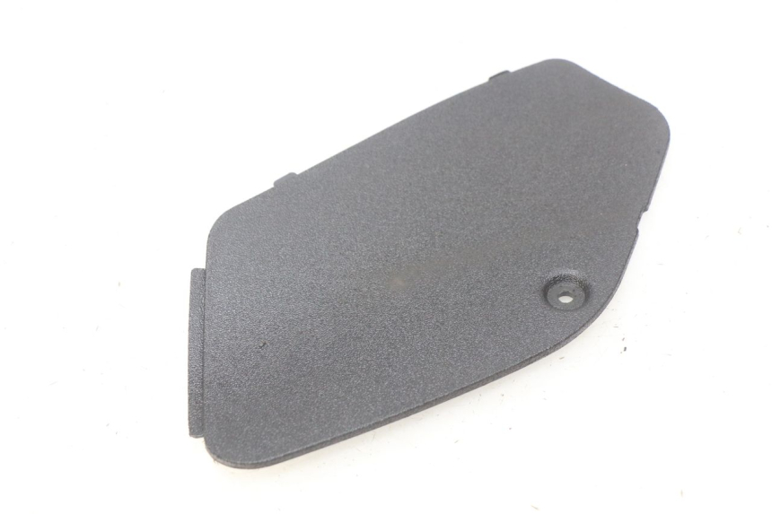 photo de LEFT INSPECTION COVER PIAGGIO MP3 500 (2014 - 2016)