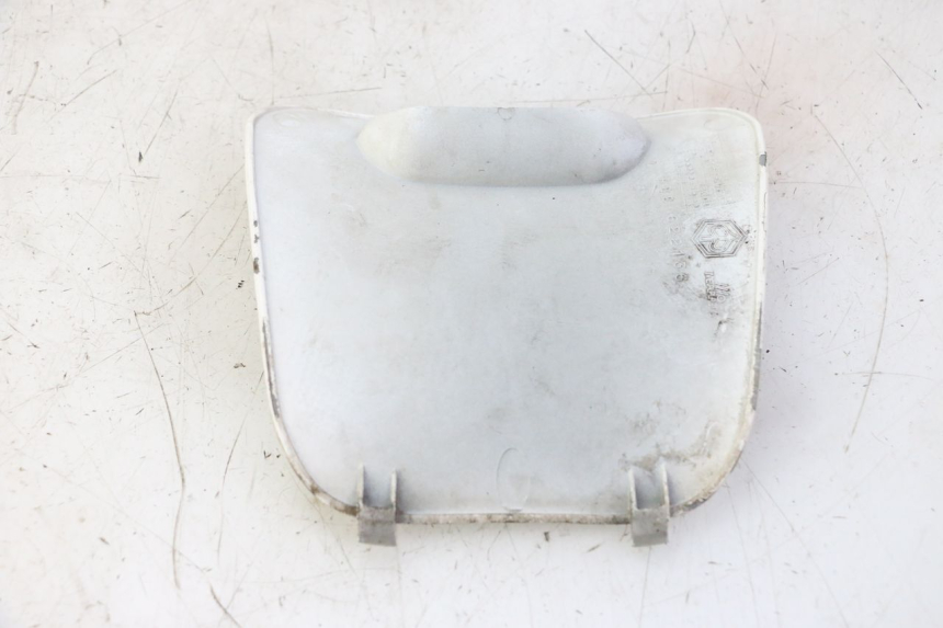 photo de INSPECTION COVER PIAGGIO LXV 4T 50 (2009 - 2013)