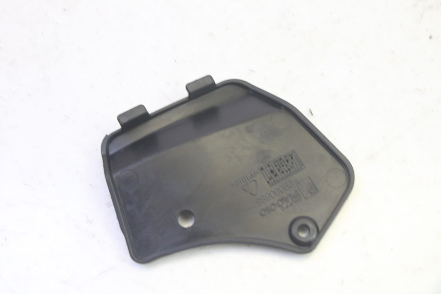 photo de INSPECTION COVER PIAGGIO MP3 HPE 350 (2018 - 2020) - Alternative perspective
