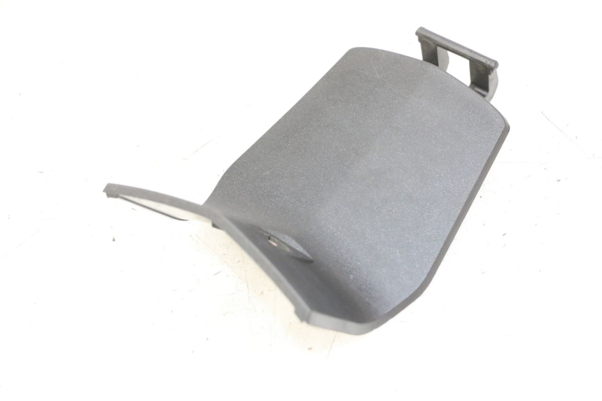 photo de INSPECTION COVER PEUGEOT SATELIS 125 (2013 - 2018)