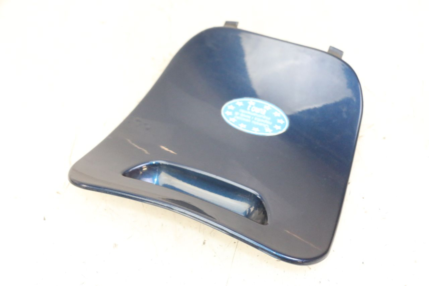 photo de INSPECTION COVER PIAGGIO VESPA LX 150 (2005 - 2013)
