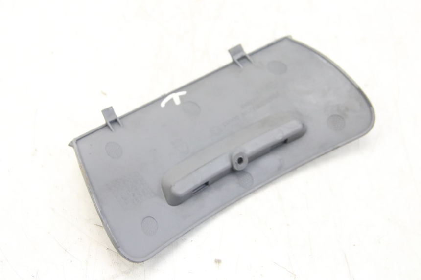 photo de ACCESS PANEL PIAGGIO VESPA SPRINT 2T 50 (2014 - 2018)