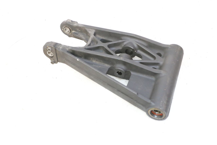 photo de FRONT WISHBONE CONTROL ARM QUADRO 4 4D 350 (2015 - 2018)