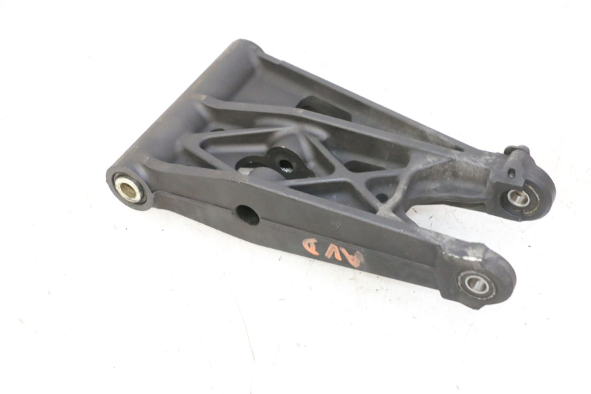 photo de FRONT WISHBONE CONTROL ARM QUADRO 4 4D 350 (2015 - 2018)