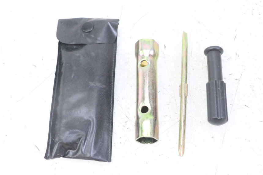 photo de TOOL KIT SYM FIDDLE 3 III 50 (2014 - 2020)
