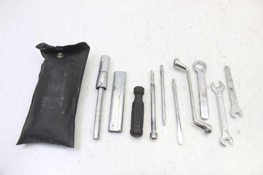 photo de TOOL KIT HONDA NTV DEAUVILLE ABS 700 (2007 - 2016)