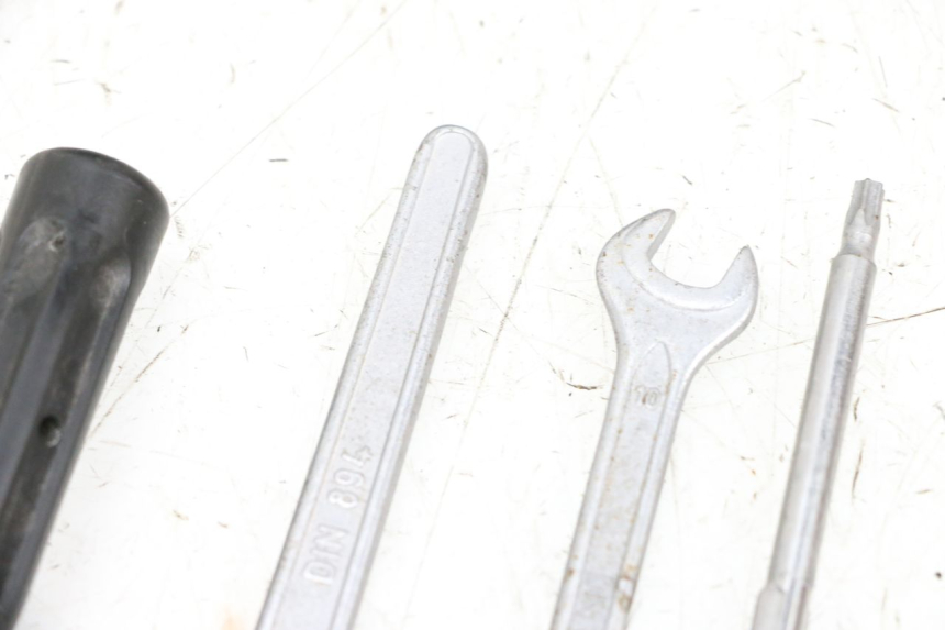 photo de TOOL KIT BMW R GS 1250 (2021 - 2024) - Product overview