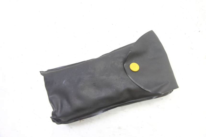 photo de TOOL KIT YAMAHA TDR DELTABOX 125 (1993 - 2003)