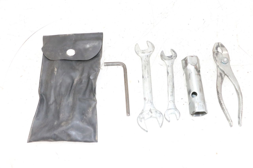 photo de TOOL KIT YAMAHA YFM R RAPTOR 250 (2008 - 2014) - Main view