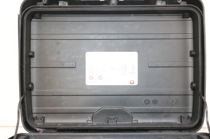 photo de RIGHT SUITCASE BMW R GS 1250 (2021 - 2024) - Markings and original references