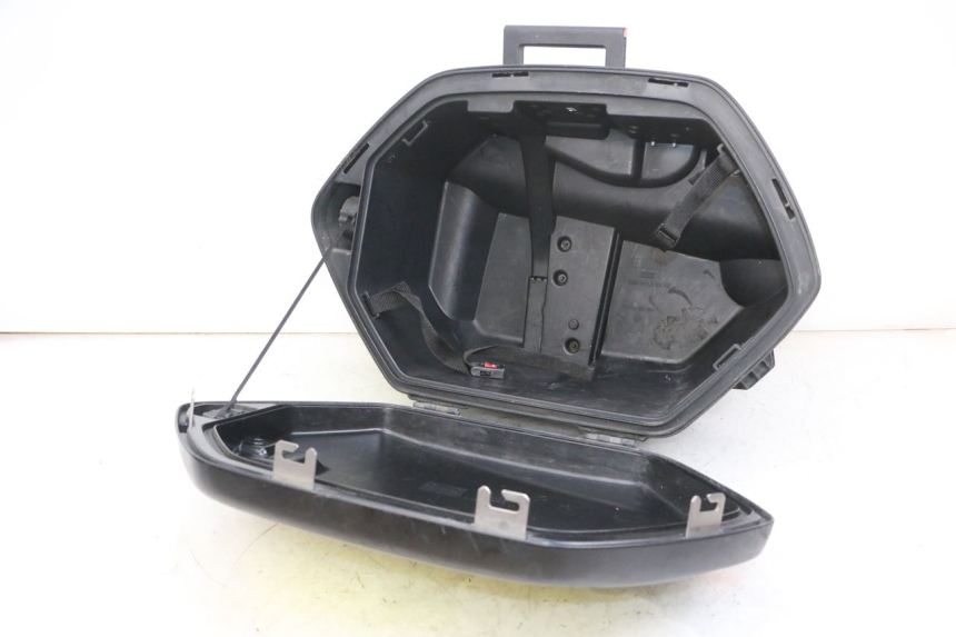 photo de RIGHT SUITCASE YAMAHA TDM ABS 900 (2002 - 2014) - Main view
