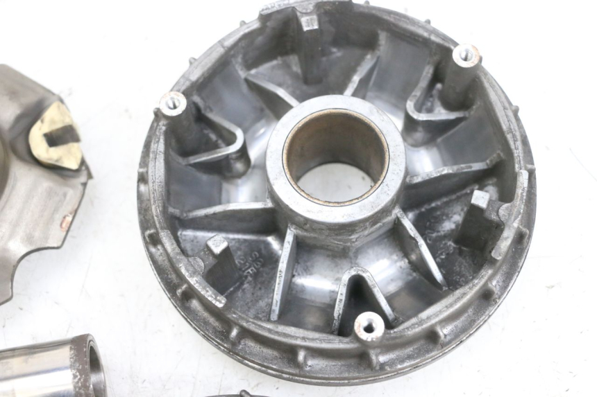 photo de VARIATOR SUZUKI BURGMAN 125 (2007 - 2014) - Distinctive features